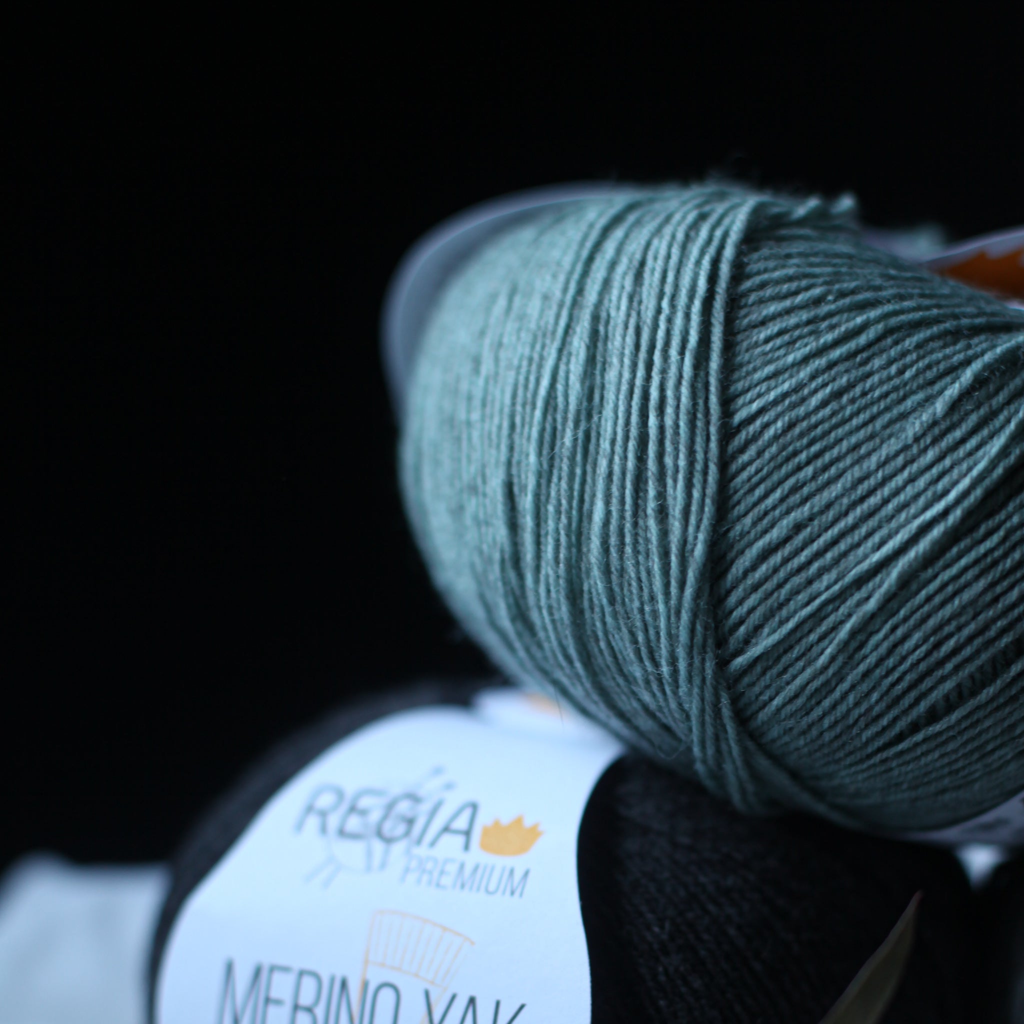 The perfect sock yarn - Yarn of the December
