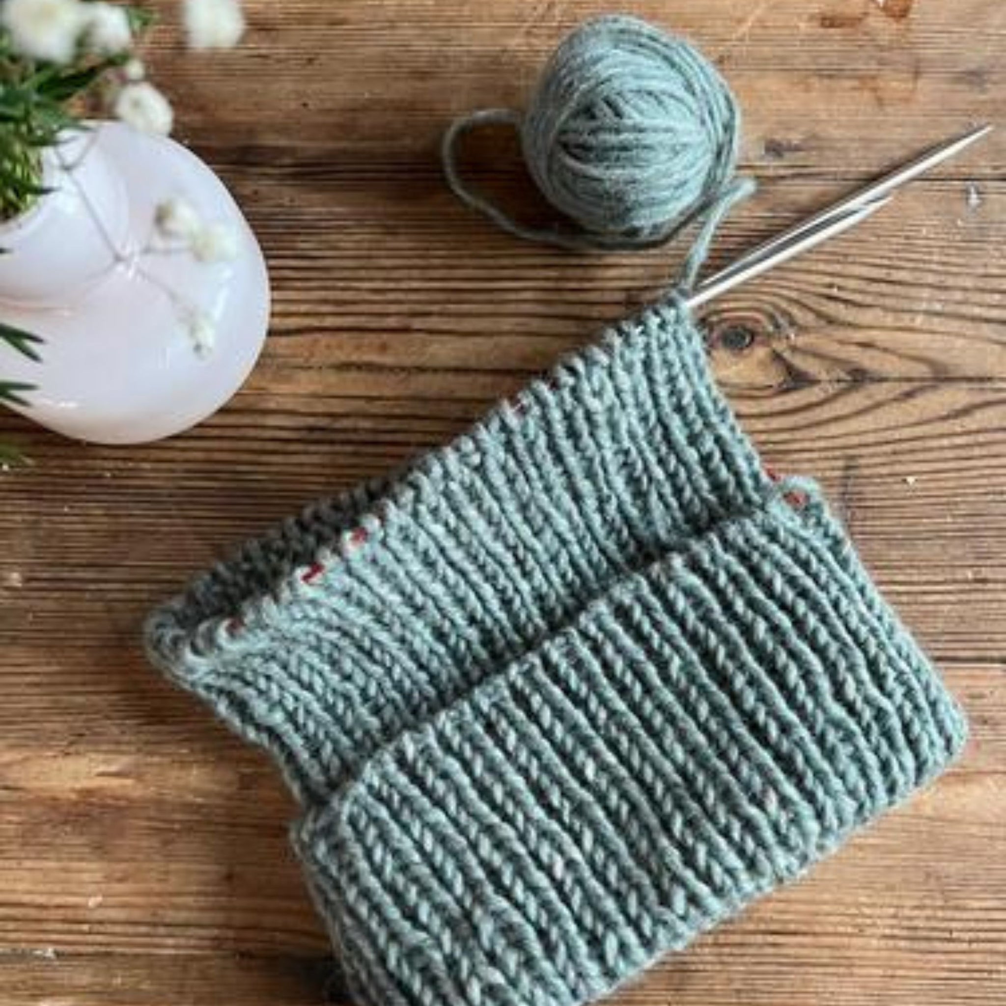 How do I begin? 5 tips for beginner Knitter ILO Knitting Shop