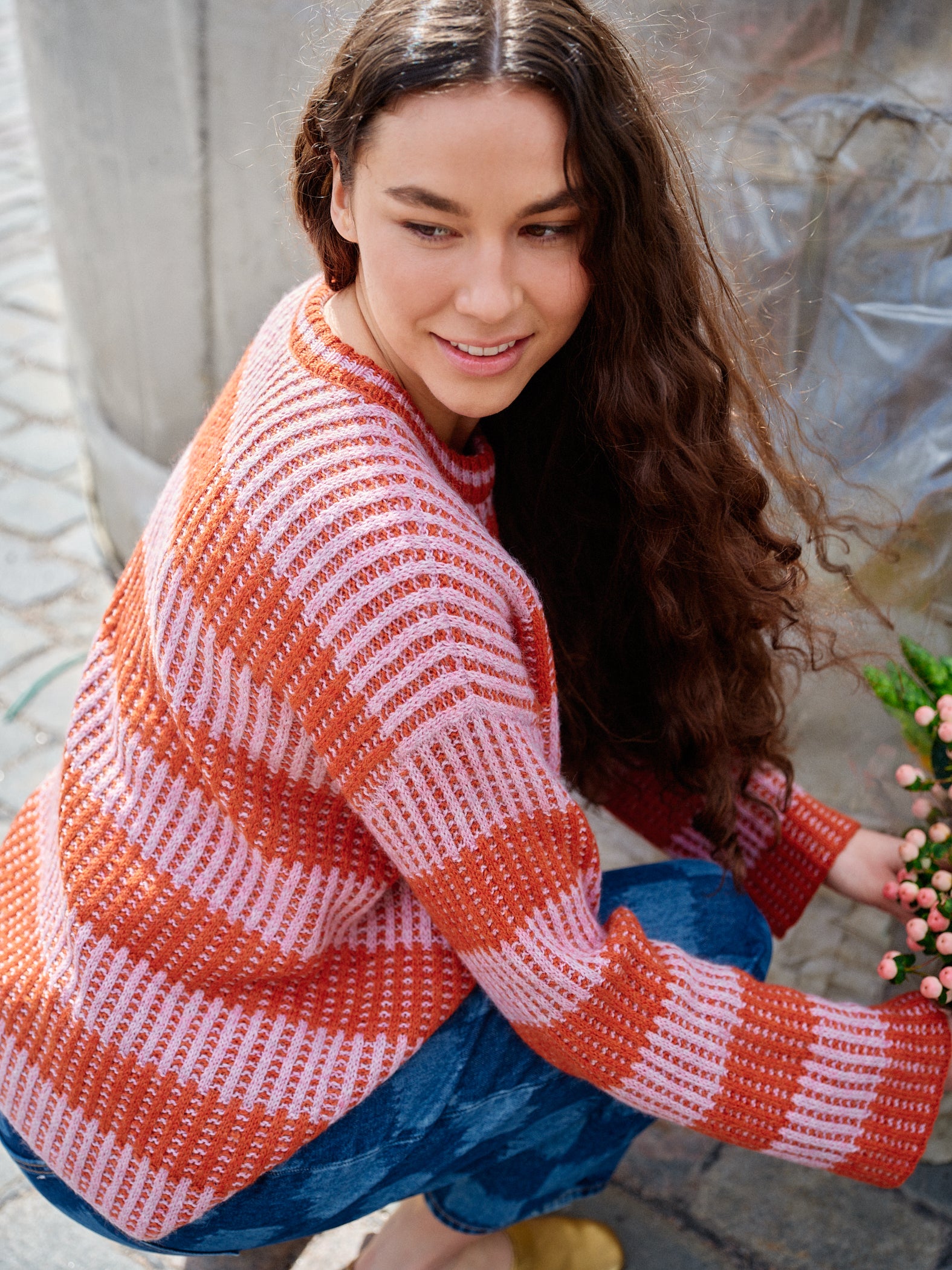 Laine 26, Crossing Paths