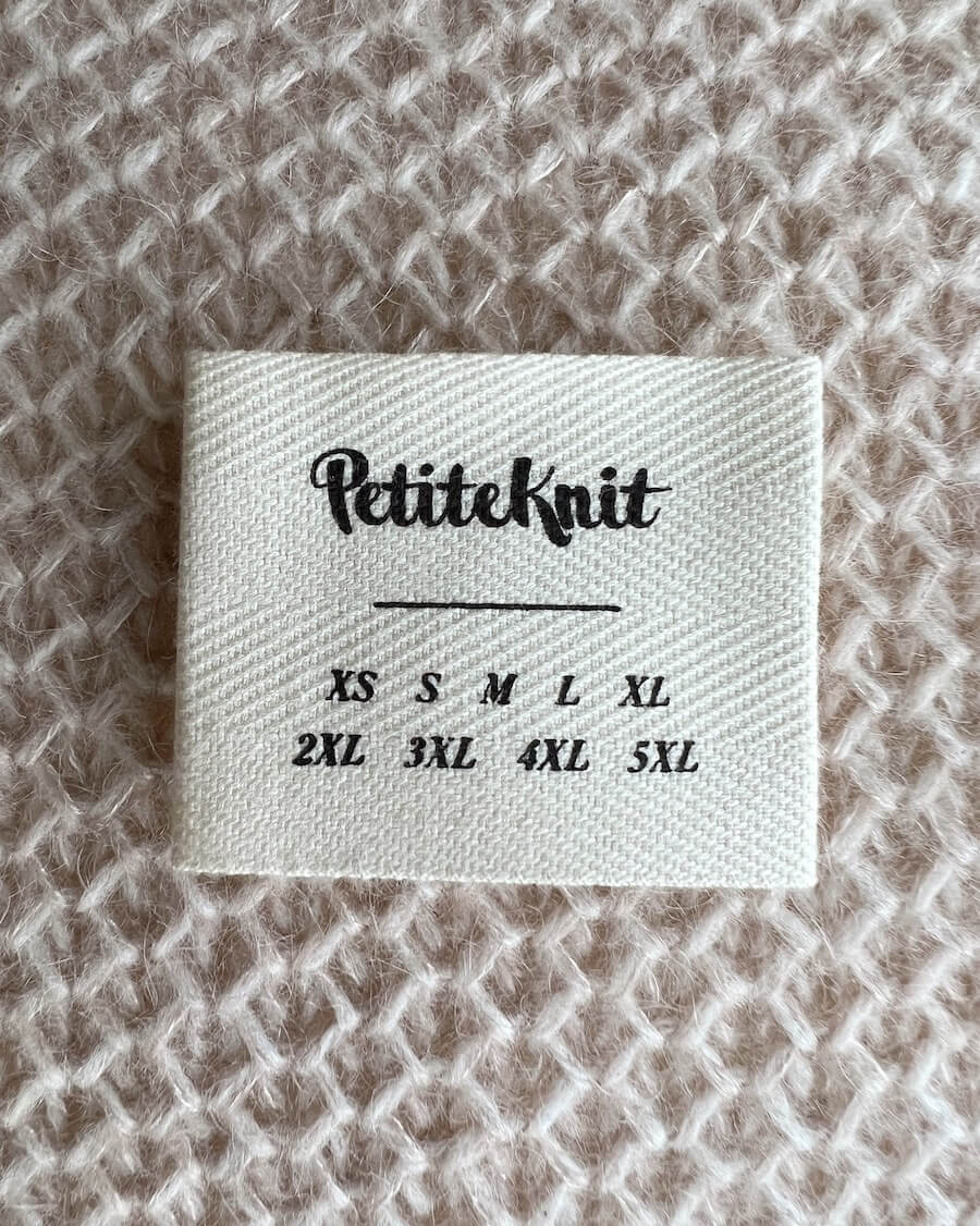 PetiteKnit - " XS S M L XL 2XL 3XL 4XL 5XL"- label